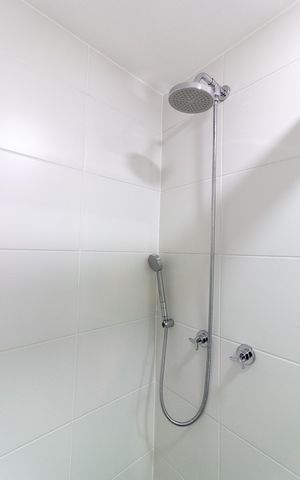 Studio para alugar com 25m², 1 quarto e sem vaga Studio para alugar com 25m², 1 quarto e sem vagaBanheiro