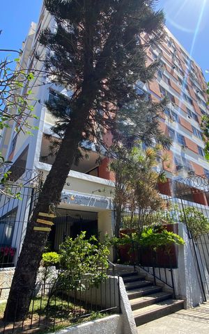 Apartamento à venda com 75m², 3 quartos e 1 vaga Apartamento à venda com 75m², 3 quartos e 1 vagaFachada