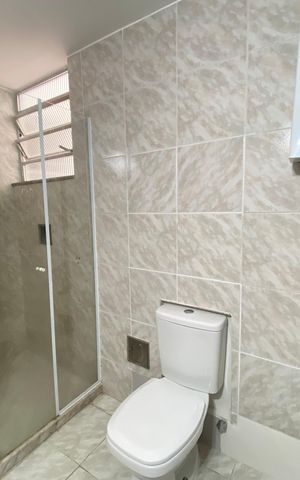 Apartamento à venda com 75m², 3 quartos e 1 vaga Apartamento à venda com 75m², 3 quartos e 1 vagaBanheiro