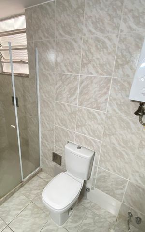 Apartamento à venda com 75m², 3 quartos e 1 vaga Apartamento à venda com 75m², 3 quartos e 1 vagaBanheiro