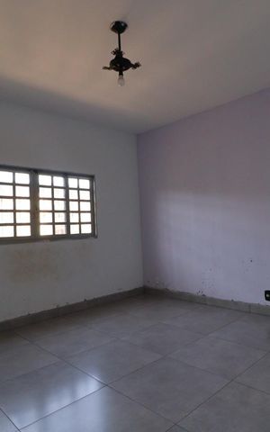 Casa para alugar com 110m², 3 quartos e 1 vaga Casa para alugar com 110m², 3 quartos e 1 vagaSala