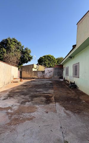 Casa para alugar com 110m², 3 quartos e 1 vaga Casa para alugar com 110m², 3 quartos e 1 vagaQuintal