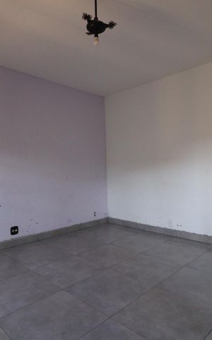 Casa para alugar com 110m², 3 quartos e 1 vaga Casa para alugar com 110m², 3 quartos e 1 vagaSala