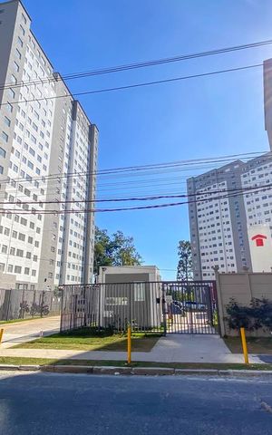 Apartamento à venda com 44m², 2 quartos e sem vaga Apartamento à venda com 44m², 2 quartos e sem vagaFachada e portaria