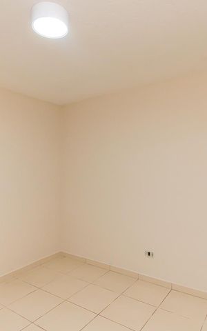 Casa à venda com 134m², 5 quartos e 2 vagas Casa à venda com 134m², 5 quartos e 2 vagasCasa 2 - Sala/Quarto