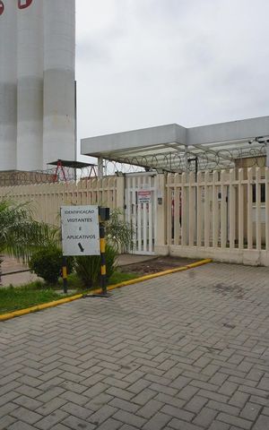 Apartamento à venda com 50m², 2 quartos e sem vagaFachada e Portaria