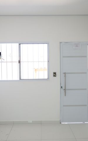 Casa para alugar com 75m², 2 quartos e 1 vagaSala