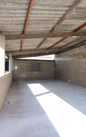 Casa à venda com 220m², 2 quartos e 4 vagasQuintal superior