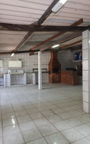 Casa à venda com 220m², 2 quartos e 4 vagasÁrea Gourmet