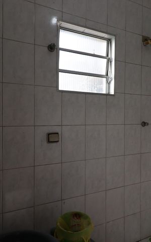 Casa à venda com 220m², 2 quartos e 4 vagasBanheiro do Quintal