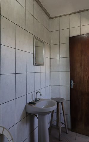 Casa à venda com 220m², 2 quartos e 4 vagasBanheiro da Área Gourmet