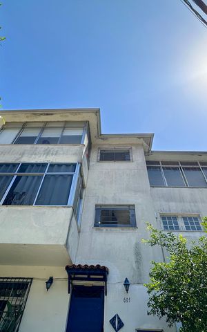 Apartamento à venda com 81m², 2 quartos e sem vaga Apartamento à venda com 81m², 2 quartos e sem vagaFachada