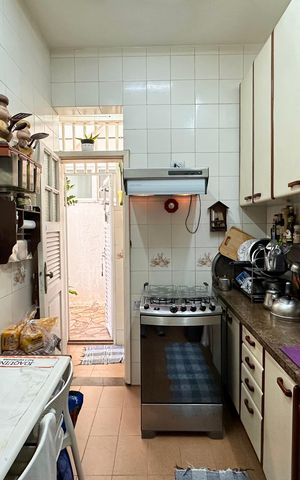Apartamento à venda com 81m², 2 quartos e sem vaga Apartamento à venda com 81m², 2 quartos e sem vagaCozinha