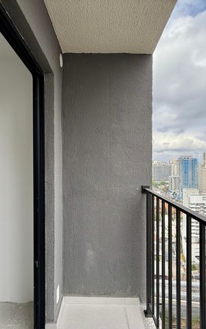 Apartamento à venda com 27m², 1 quarto e sem vaga Apartamento à venda com 27m², 1 quarto e sem vagaSacada