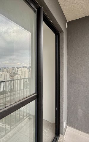 Apartamento à venda com 27m², 1 quarto e sem vaga Apartamento à venda com 27m², 1 quarto e sem vagaSacada