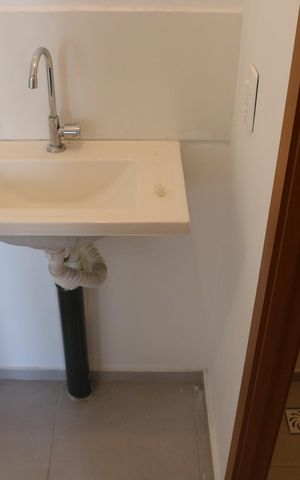Apartamento à venda com 36m², 2 quartos e sem vagaBanheiro