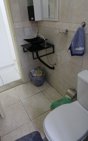 Apartamento à venda com 52m², 2 quartos e 1 vagaBanheiro Social