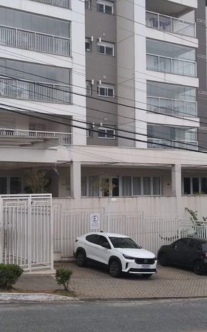 Apartamento à venda com 65m², 2 quartos e 1 vaga Apartamento à venda com 65m², 2 quartos e 1 vagaFachada