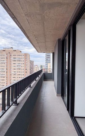 Apartamento à venda com 29m², 1 quarto e sem vaga Apartamento à venda com 29m², 1 quarto e sem vagaVaranda