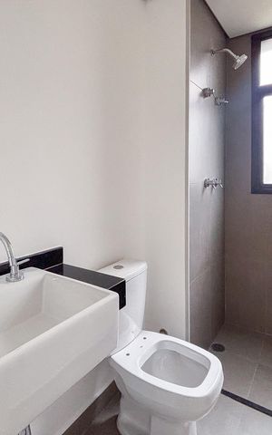 Studio à venda com 34m², 1 quarto e sem vaga Studio à venda com 34m², 1 quarto e sem vagaBanheiro