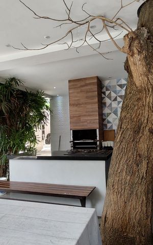 Casa à venda com 500m², 3 quartos e 4 vagas Casa à venda com 500m², 3 quartos e 4 vagasÁrea gourmet