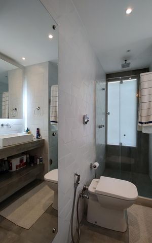Casa à venda com 500m², 3 quartos e 4 vagasBanheiro da Suíte 1