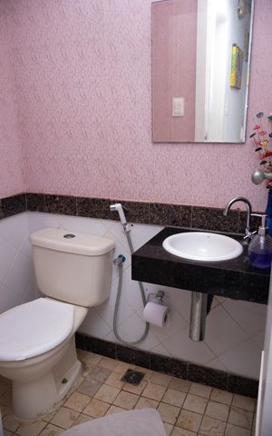 Casa de condomínio para alugar com 150m², 3 quartos e 2 vagas Casa de condomínio para alugar com 150m², 3 quartos e 2 vagasLavabo