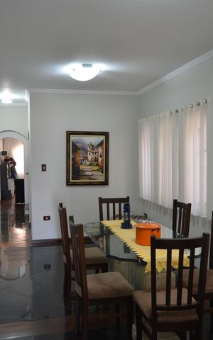 Casa à venda com 390m², 4 quartos e 6 vagasCozinha
