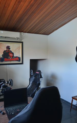 Casa à venda com 390m², 4 quartos e 6 vagasQuarto  2