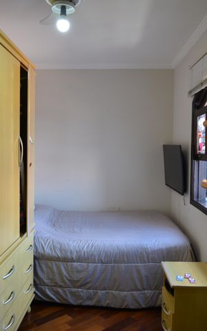Casa à venda com 390m², 4 quartos e 6 vagasSuíte 2