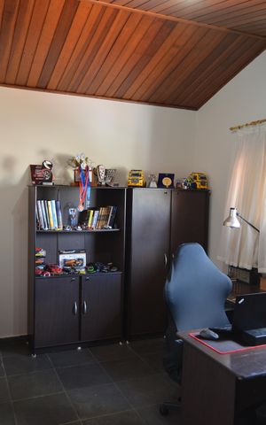 Casa à venda com 390m², 4 quartos e 6 vagasQuarto  2
