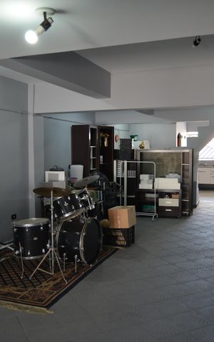 Casa à venda com 390m², 4 quartos e 6 vagasGaragem