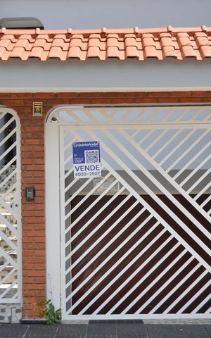 Casa à venda com 390m², 4 quartos e 6 vagasPlaca