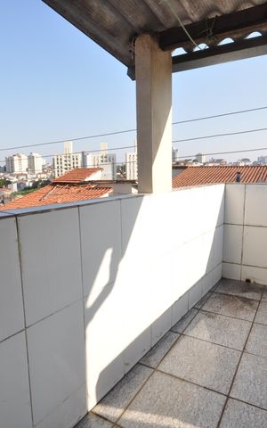 Casa à venda com 109m², 4 quartos e 3 vagasÁrea de serviço 2