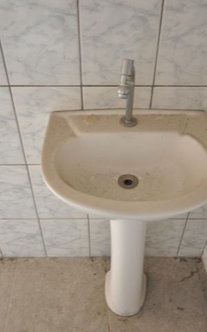 Casa à venda com 109m², 4 quartos e 3 vagasEdícula