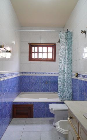 Casa para alugar com 186m², 2 quartos e 3 vagasBanheiro da Suíte