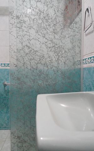 Casa para alugar com 186m², 2 quartos e 3 vagasBanheiro Social