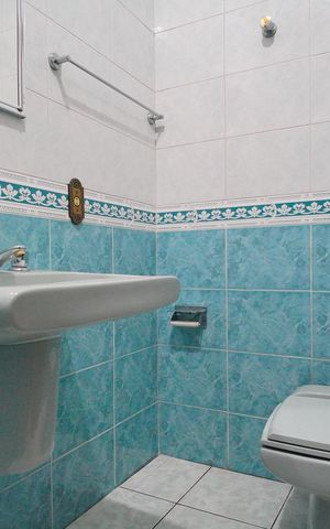 Casa para alugar com 186m², 2 quartos e 3 vagasBanheiro Social