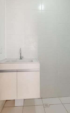 Apartamento para alugar com 50m², 2 quartos e 1 vaga Apartamento para alugar com 50m², 2 quartos e 1 vagaBanheiro da Suíte