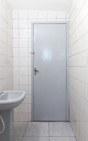 Casa para alugar com 150m², 2 quartos e 1 vaga Casa para alugar com 150m², 2 quartos e 1 vagaBanheiro