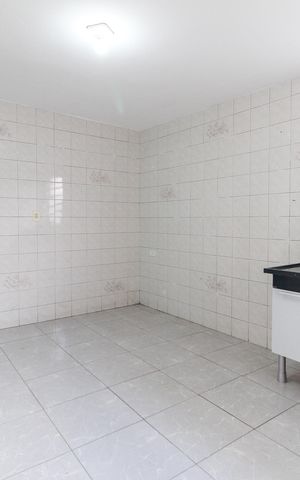 Casa para alugar com 150m², 2 quartos e 1 vaga Casa para alugar com 150m², 2 quartos e 1 vagaCozinha
