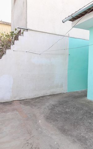 Casa para alugar com 150m², 2 quartos e 1 vaga Casa para alugar com 150m², 2 quartos e 1 vagaQuintal