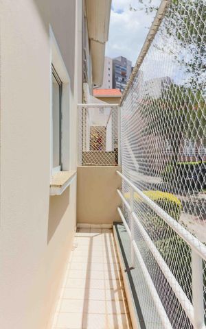 Casa de condomínio à venda com 283m², 3 quartos e 4 vagas Casa de condomínio à venda com 283m², 3 quartos e 4 vagasVaranda Sala