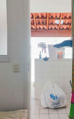 Casa de condomínio à venda com 283m², 3 quartos e 4 vagas Casa de condomínio à venda com 283m², 3 quartos e 4 vagasQuarto de Serviço
