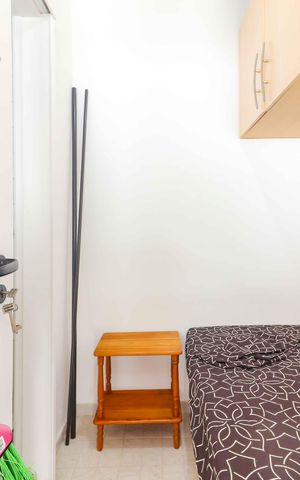 Casa de condomínio à venda com 283m², 3 quartos e 4 vagas Casa de condomínio à venda com 283m², 3 quartos e 4 vagasQuarto de Serviço