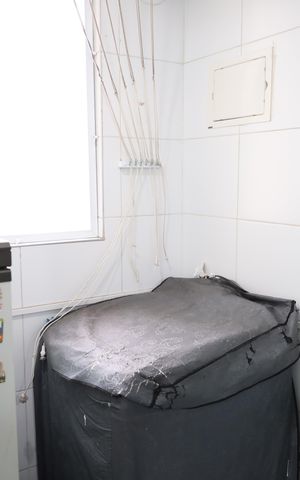 Apartamento à venda com 70m², 3 quartos e 1 vagaÁrea de Serviço