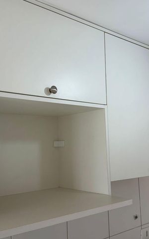 Apartamento para alugar com 100m², 2 quartos e 1 vaga Apartamento para alugar com 100m², 2 quartos e 1 vagaCozinha