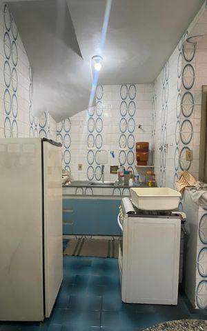 Casa à venda com 85m², 2 quartos e 1 vaga Casa à venda com 85m², 2 quartos e 1 vagaCozinha