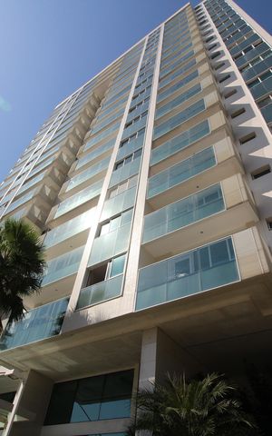 Apartamento à venda com 80m², 2 quartos e 1 vagaFachada