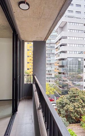 Apartamento à venda com 29m², 1 quarto e sem vaga Apartamento à venda com 29m², 1 quarto e sem vagaVaranda